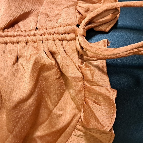 ASTR Love Song Ruched Frill Puff Sleeve Top XS Apricot - Picture 6 of 12